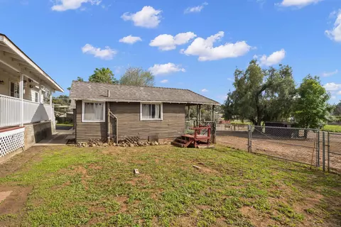 Exterior - 1939 Valley View Blvd, El Cajon, CA 92019 photo 12 of 21