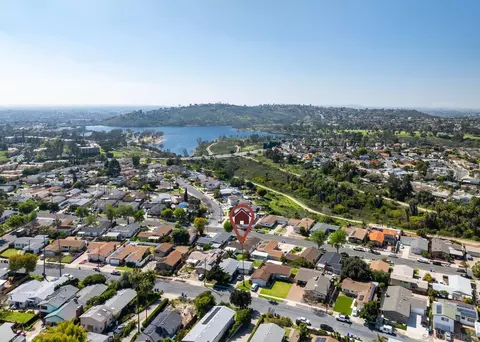 6025 Cowles Mountain Blvd, La Mesa, CA 91942
