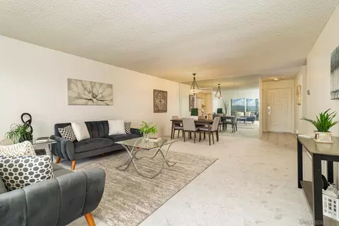 Living - 3606 Vista Rey #36, Oceanside, CA 92057 photo 2 of 4