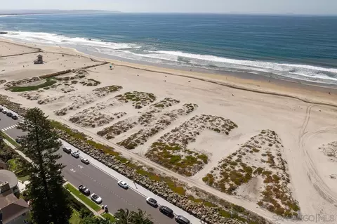 View/Area - 1170 Pine St, Coronado, CA 92118 photo 23 of 24