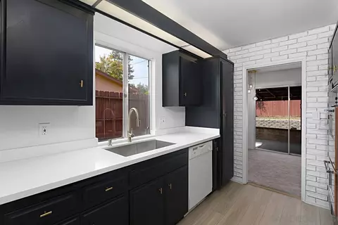 Kitchen - 1076 Nidrah St, El Cajon, CA 92020 photo 1 of 4