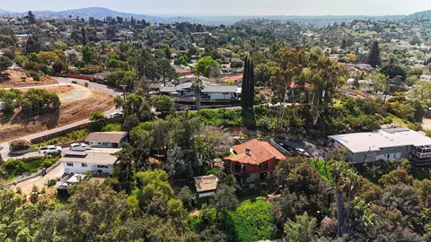View/Area - 9435 Alto Dr, La Mesa, CA 91941 photo 5 of 8