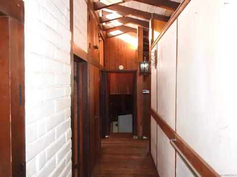 Entry Way - 9435 Alto Dr, La Mesa, CA 91941 photo 1 of 3