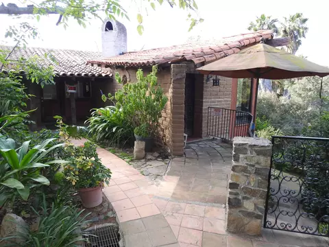 9435 Alto Dr, La Mesa, CA 91941