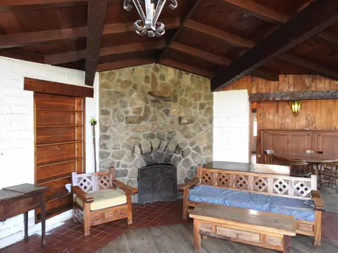 Exterior - 9435 Alto Dr, La Mesa, CA 91941 photo 5 of 28