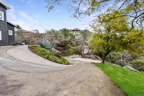 View/Area - 3401 Big Boulder Ln, Alpine, CA 91901 photo 7 of 12