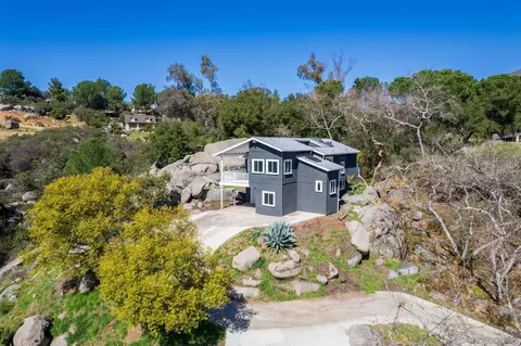 3401 Big Boulder Ln, Alpine, CA 91901