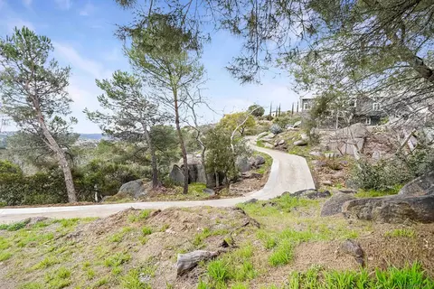 Exterior - 3401 Big Boulder Ln, Alpine, CA 91901 photo 12 of 17