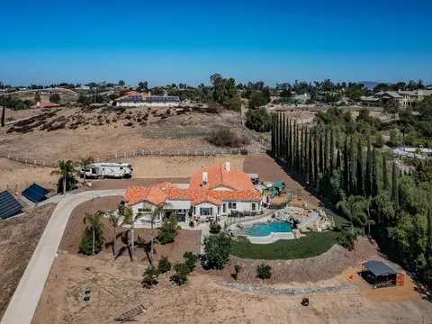 View/Area - 33928 Calle Vis, Temecula, CA 92592 photo 1 of 3