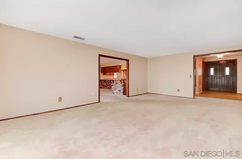 8915 Fair, Lakeside, CA 92040 photo 2