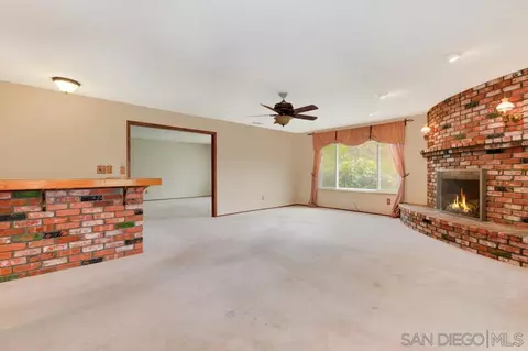 8915 Fair, Lakeside, CA 92040 photo 5