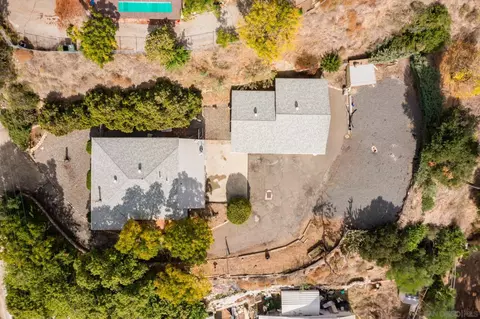 Exterior - 31231 Palimo Dr, Escondido, CA 92026 photo 5 of 5