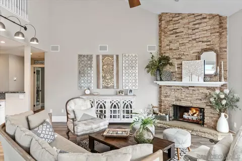 Living - 2031 Ridgecrest Pl, Escondido, CA 92029 photo 6 of 6