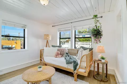 Living - 12624 Metate Ln, Poway, CA 92064 photo 8 of 8