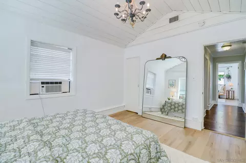 Bedroom - 12624 Metate Ln, Poway, CA 92064 photo 2 of 6