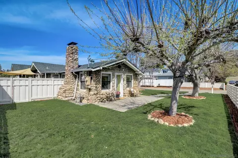 Exterior - 12624 Metate Ln, Poway, CA 92064 photo 2 of 11