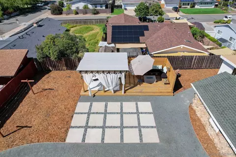 Exterior - 12624 Metate Ln, Poway, CA 92064 photo 10 of 11