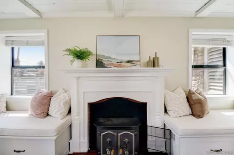Living - 12624 Metate Ln, Poway, CA 92064 photo 4 of 8