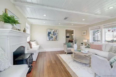 Living - 12624 Metate Ln, Poway, CA 92064 photo 1 of 8