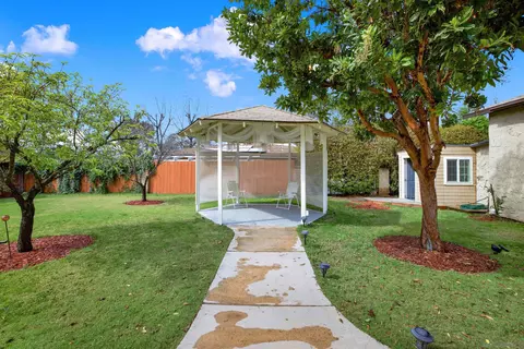 Exterior - 9521 Los Coches Rd, Lakeside, CA 92040 photo 10 of 14