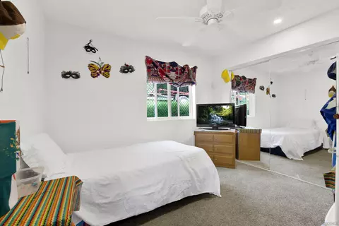 Bedroom - 9521 Los Coches Rd, Lakeside, CA 92040 photo 6 of 7