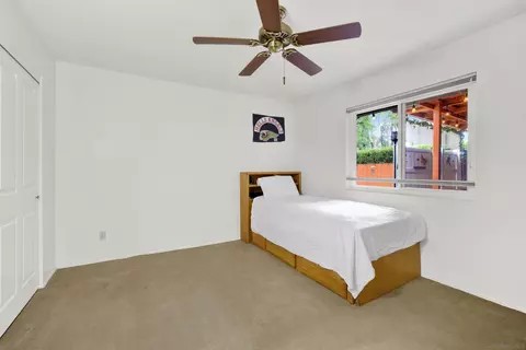 Bedroom - 9521 Los Coches Rd, Lakeside, CA 92040 photo 4 of 7