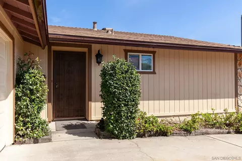Exterior - 8322 Roy St, Lemon Grove, CA 91945 photo 4 of 7
