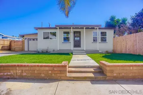 1415 Dubuque St, Oceanside, CA 92058