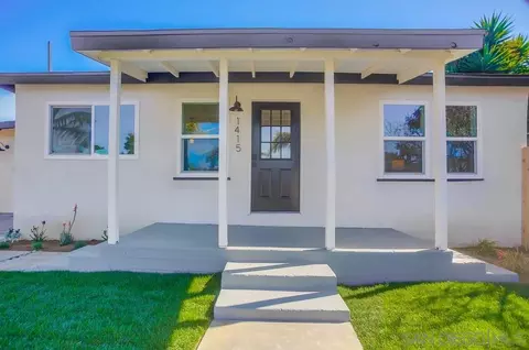 Exterior - 1415 Dubuque St, Oceanside, CA 92058 photo 5 of 10