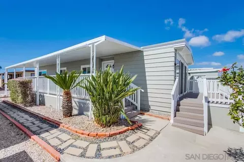 Exterior - 32 Blue Sky Ln, Oceanside, CA 92056 photo 1 of 4