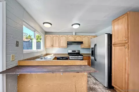 Kitchen - 13506 Utopia Rd, Poway, CA 92064 photo 3 of 6