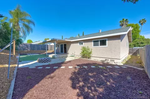 Exterior - 13506 Utopia Rd, Poway, CA 92064 photo 4 of 6
