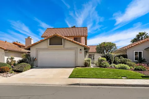 825 Glenwood Way, Escondido, CA 92026