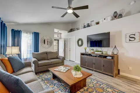 Living - 31964 Corte Avalina, Temecula, CA 92592 photo 3 of 3