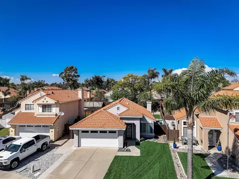 View/Area - 31964 Corte Avalina, Temecula, CA 92592 photo 2 of 10