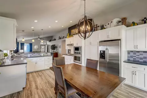 Dining - 31964 Corte Avalina, Temecula, CA 92592 photo 1 of 4