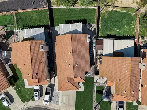 View/Area - 31964 Corte Avalina, Temecula, CA 92592 photo 6 of 10