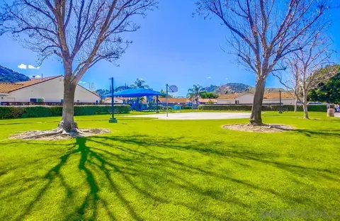 View/Area - 5163 Riverview, Fallbrook, CA 92028 photo 2 of 2