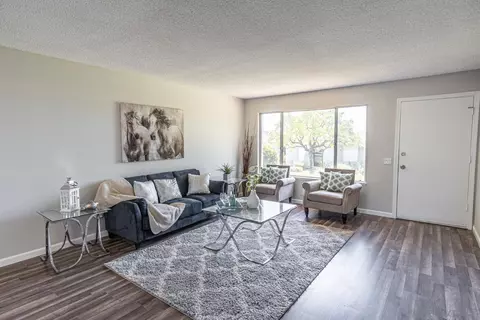 Living - 3515 Boussock Ln, Oceanside, CA 92057 photo 2 of 3