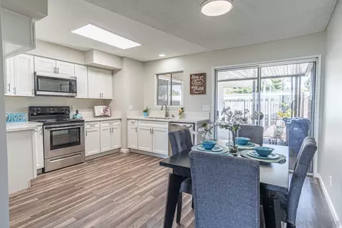 Kitchen - 3515 Boussock Ln, Oceanside, CA 92057 photo 2 of 2