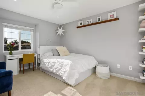 Bedroom - 1876 Burnt Maple Way, Vista, CA 92081 photo 4 of 6