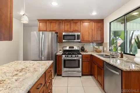 Kitchen - 898 Cosmo Ave, El Cajon, CA 92019 photo 1 of 4