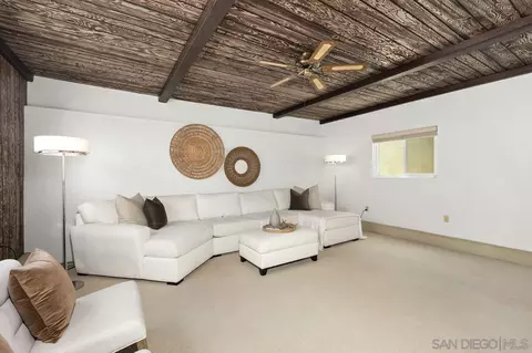 Living - 898 Cosmo Ave, El Cajon, CA 92019 photo 1 of 4