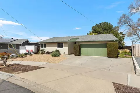 Exterior - 898 Cosmo Ave, El Cajon, CA 92019 photo 7 of 8