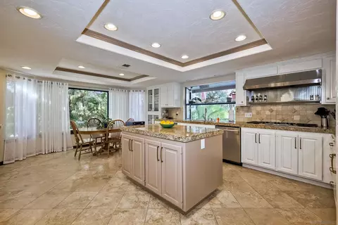 Kitchen - 16231 Oak Creek Trl, Poway, CA 92064 photo 3 of 3