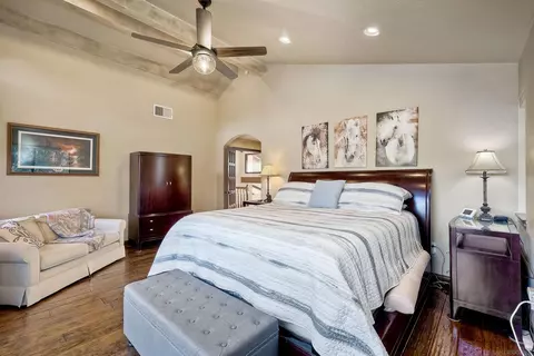 Bedroom - 16231 Oak Creek Trl, Poway, CA 92064 photo 3 of 5