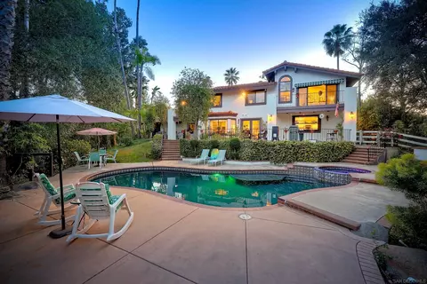 Exterior - 16231 Oak Creek Trl, Poway, CA 92064 photo 7 of 21