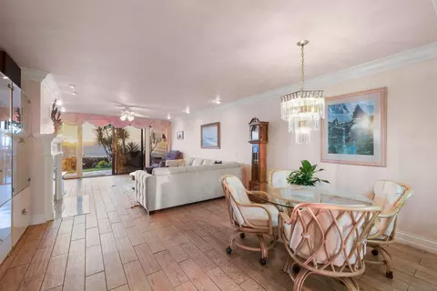 Dining - 357 W I, Encinitas, CA 92024 photo 1 of 2