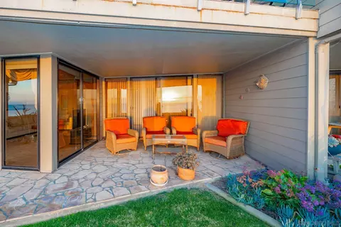 Exterior - 357 W I, Encinitas, CA 92024 photo 5 of 12