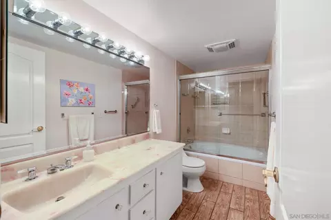 Bath - 357 W I, Encinitas, CA 92024 photo 2 of 2